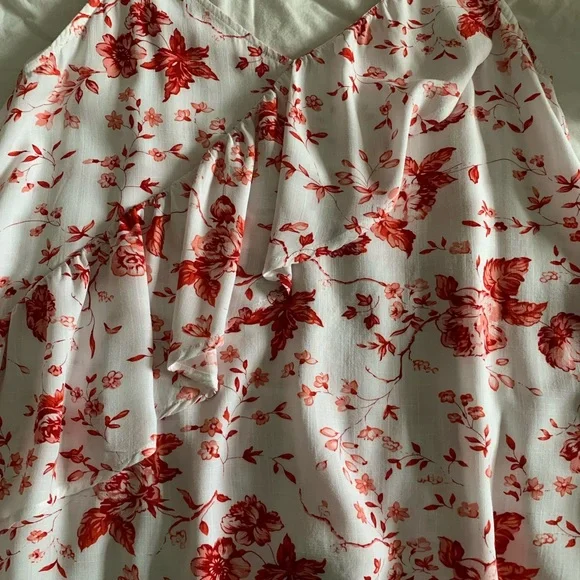 Doe&Rae Ruffled  Tank Top - Picture 12 of 12